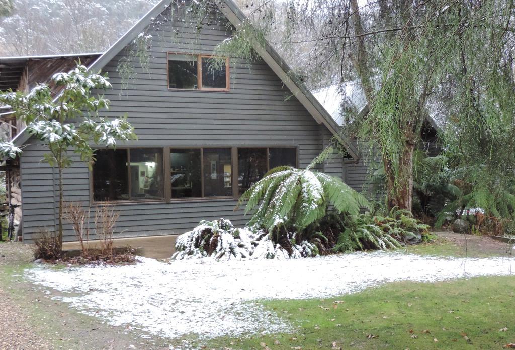 Mountain View Holiday Retreat แฮร์เรียตวิลล์ ภายนอก รูปภาพ