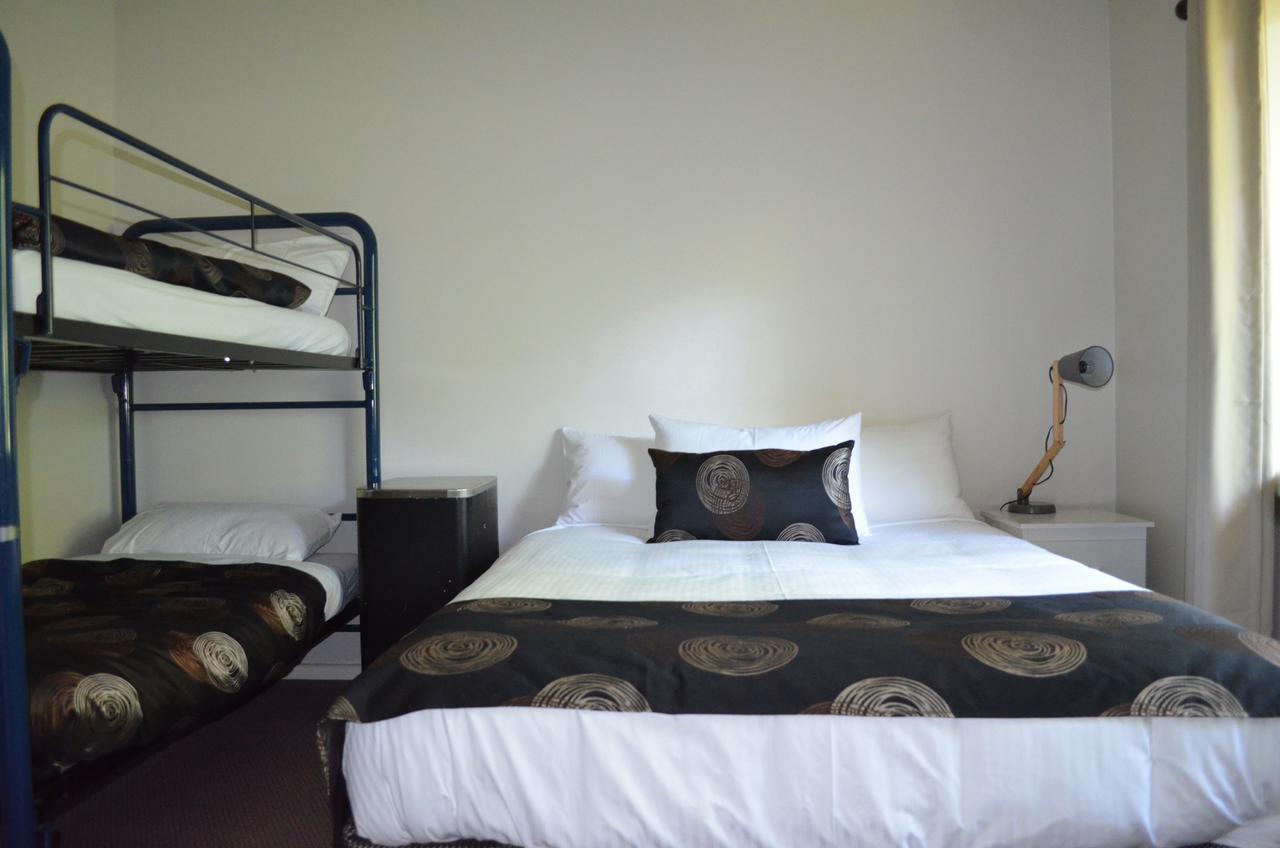 Mountain View Holiday Retreat แฮร์เรียตวิลล์ ภายนอก รูปภาพ